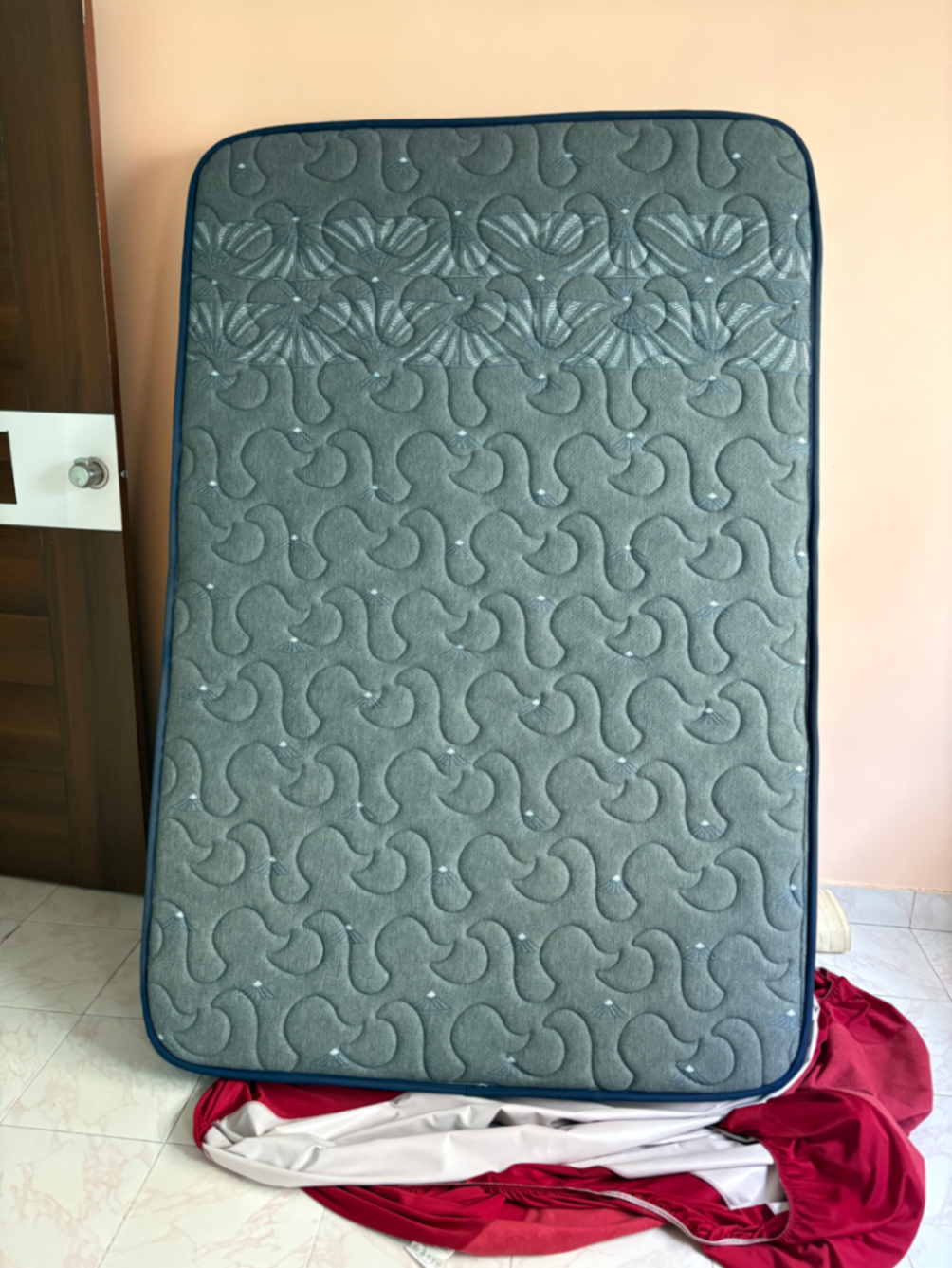 Not Used, Not Old, presrved safely.Brand NEW Duroflex mattress with Wakefit protector 72x48x6 inch - For SALE - Image 16