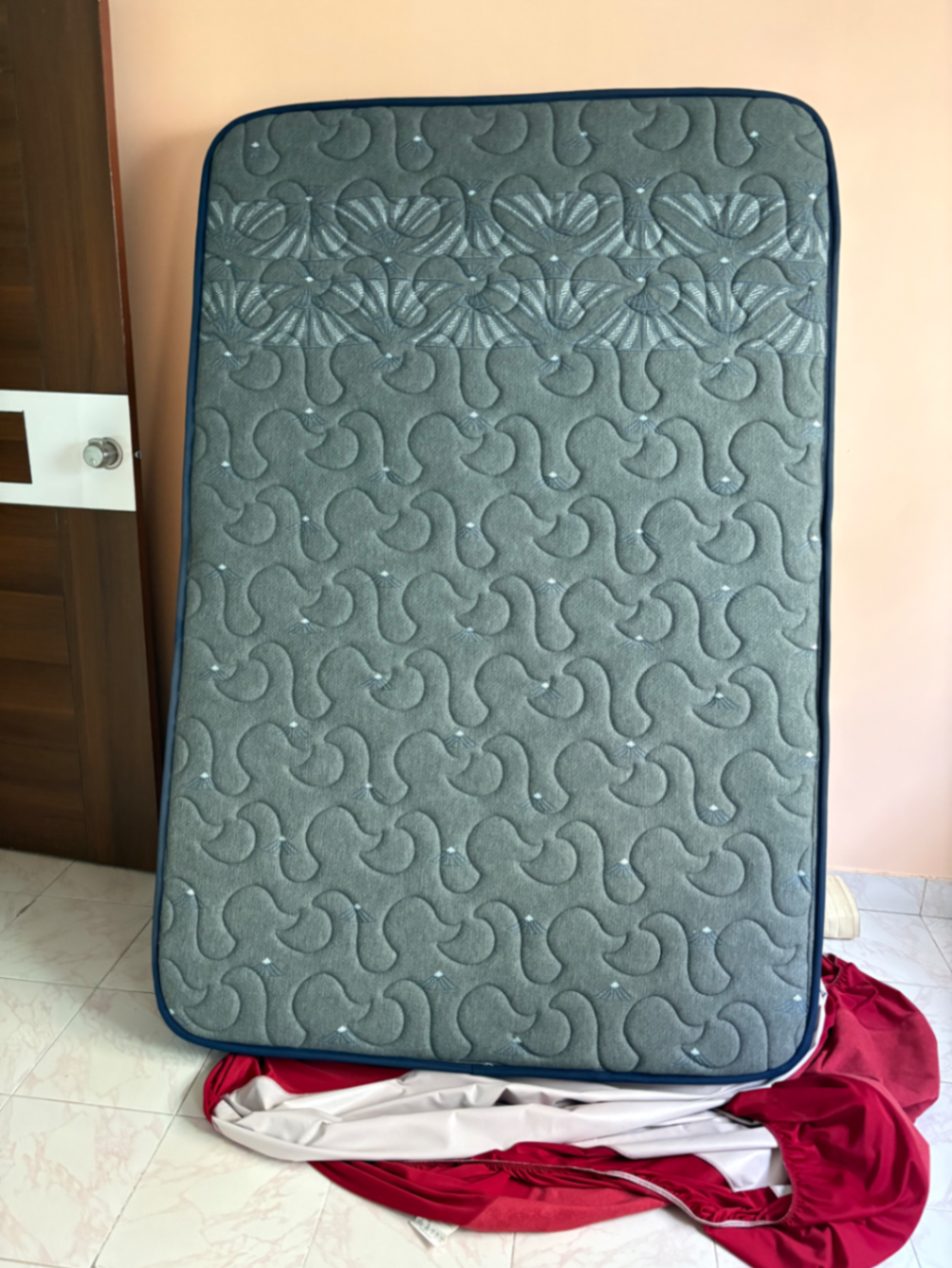 Not Used, Not Old, presrved safely.Brand NEW Duroflex mattress with Wakefit protector 72x48x6 inch - For SALE - Image 15