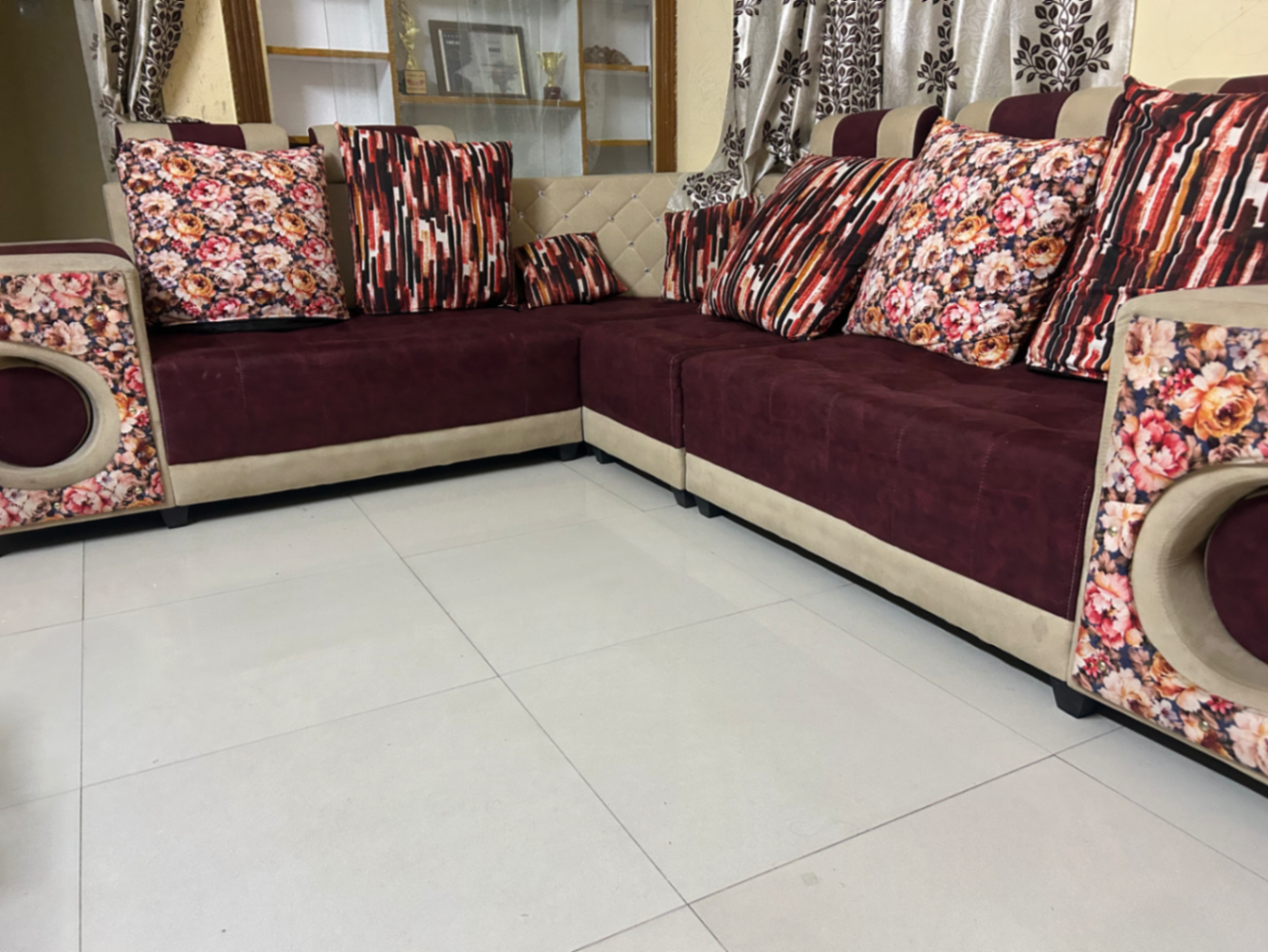 6 Seater Fabric L shaped Sofa - Image 5