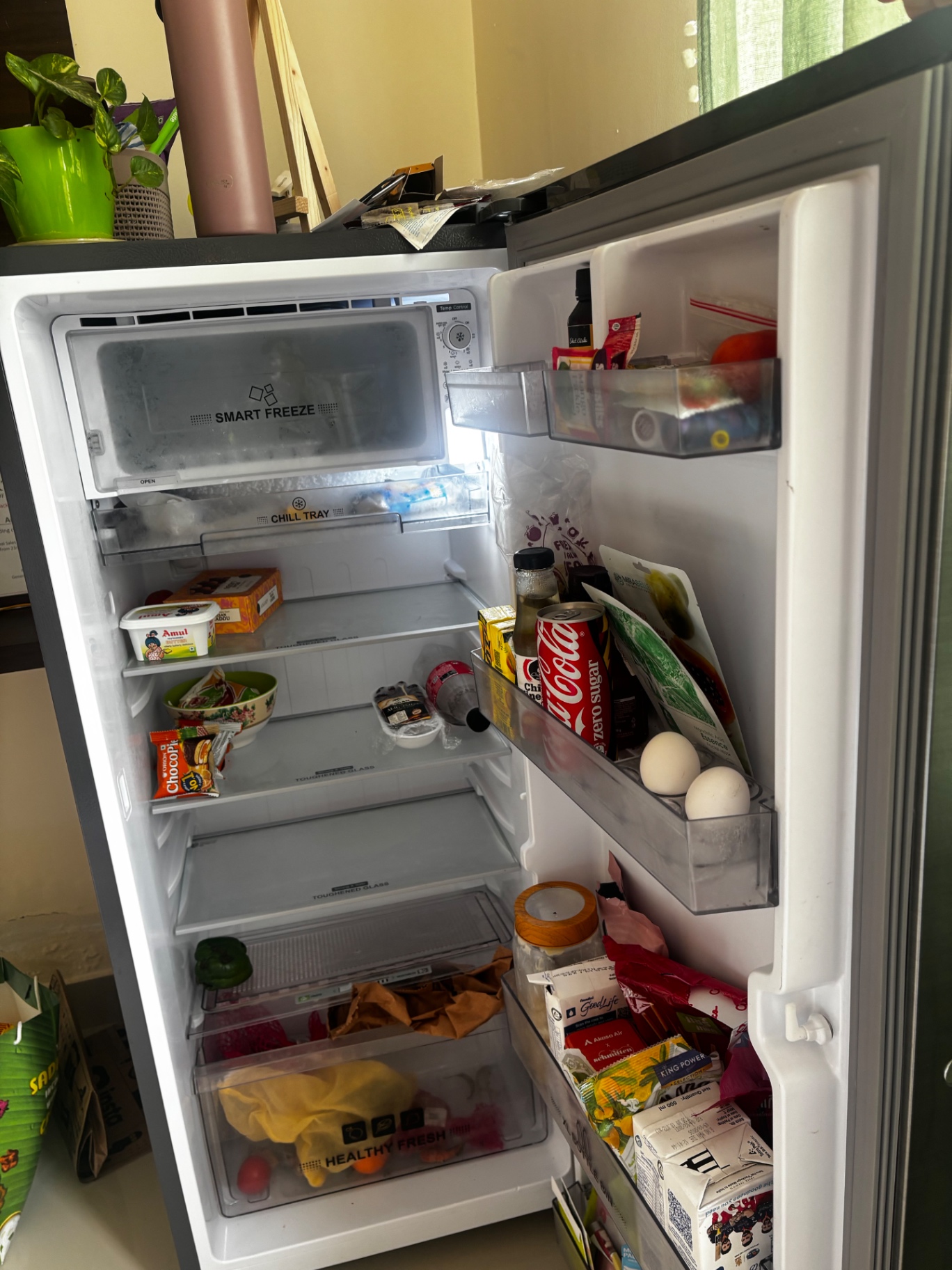 IFB 197L single door fridge - Image 3