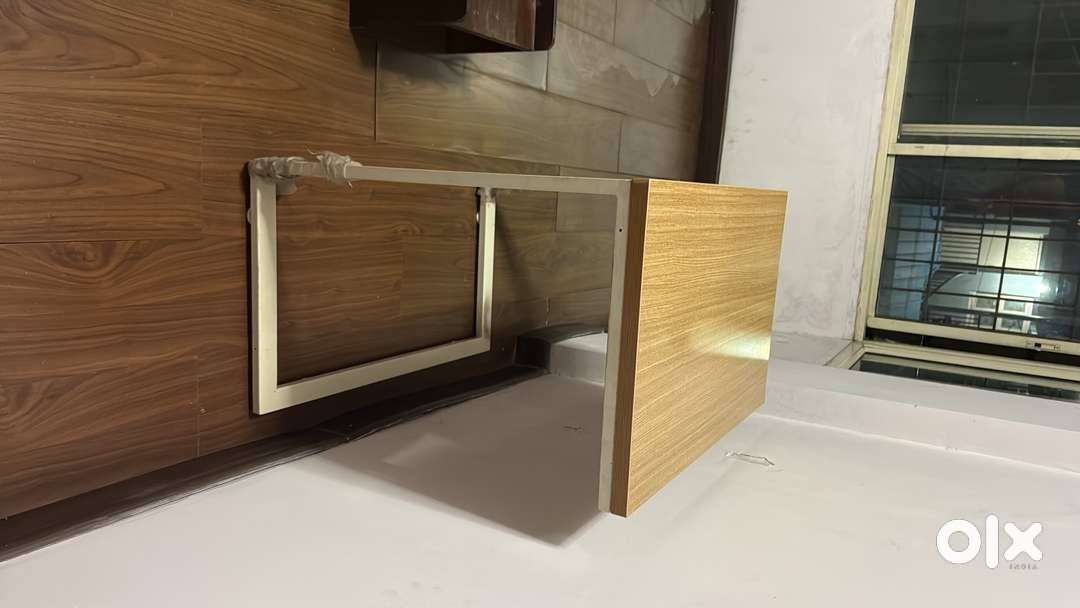 Style spa brand desk in new condition - Image 3