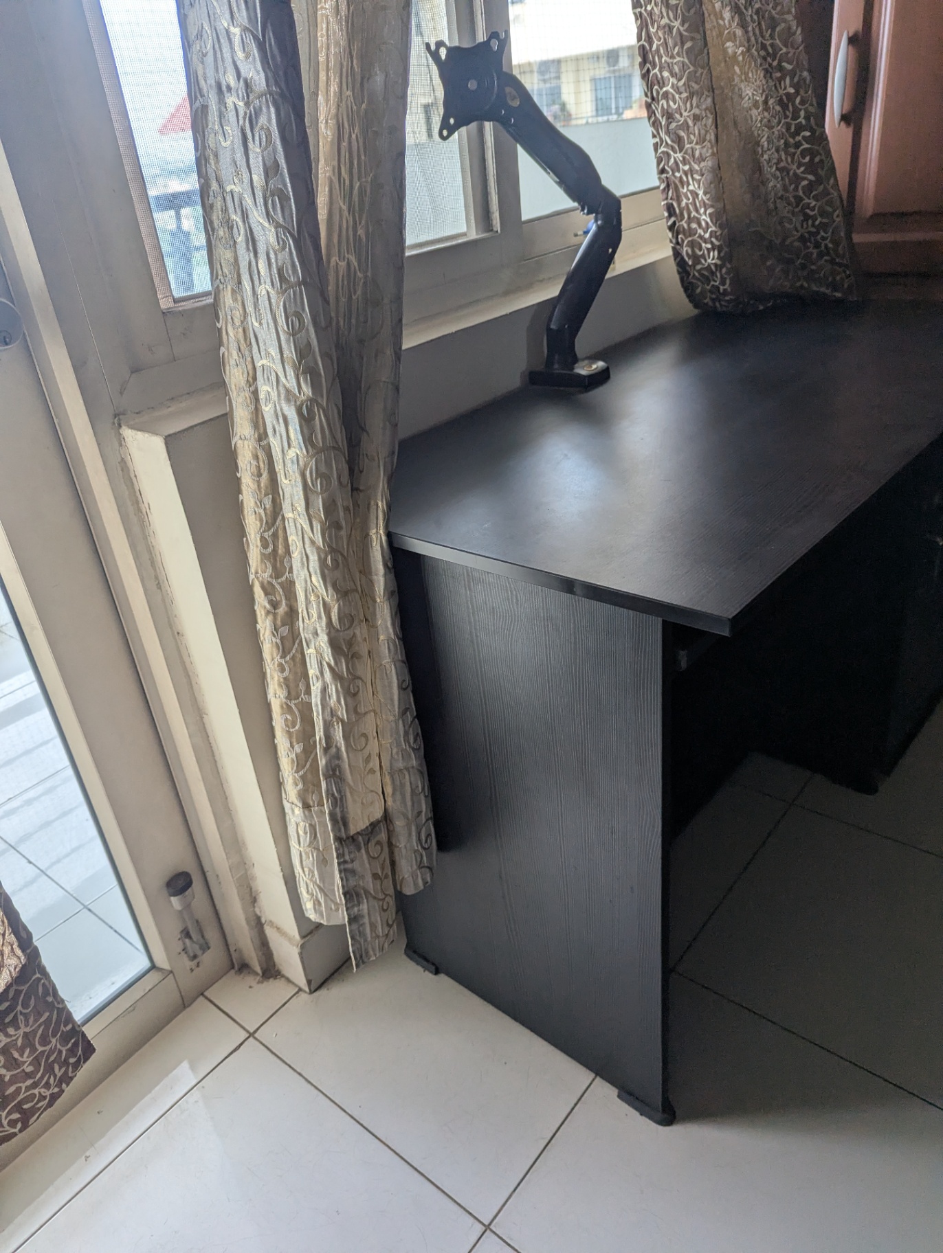Computer Table with Cabinet for Sale @ super affordable price! - Image 3