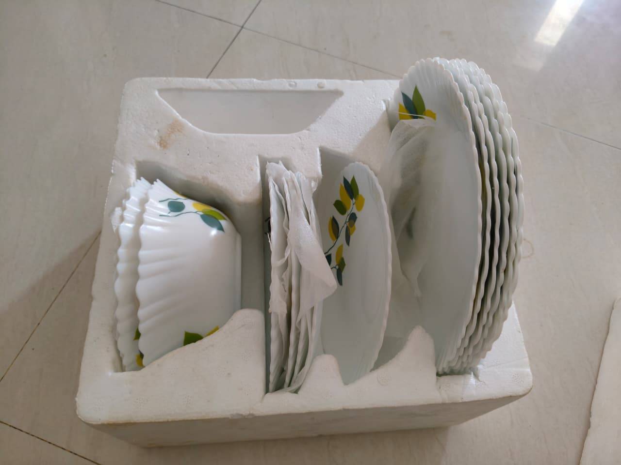 🚚 MOVING OUT SALE 🚚  🍽️ Borosil Dining Set – Family Pack - Image 3