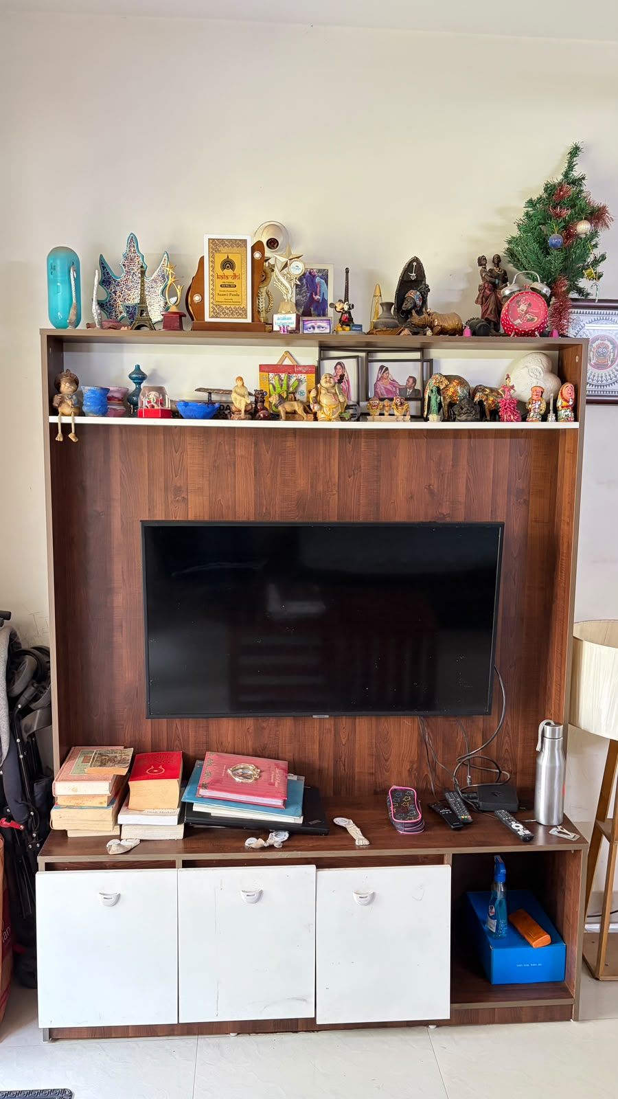 TV Stand - Image 3