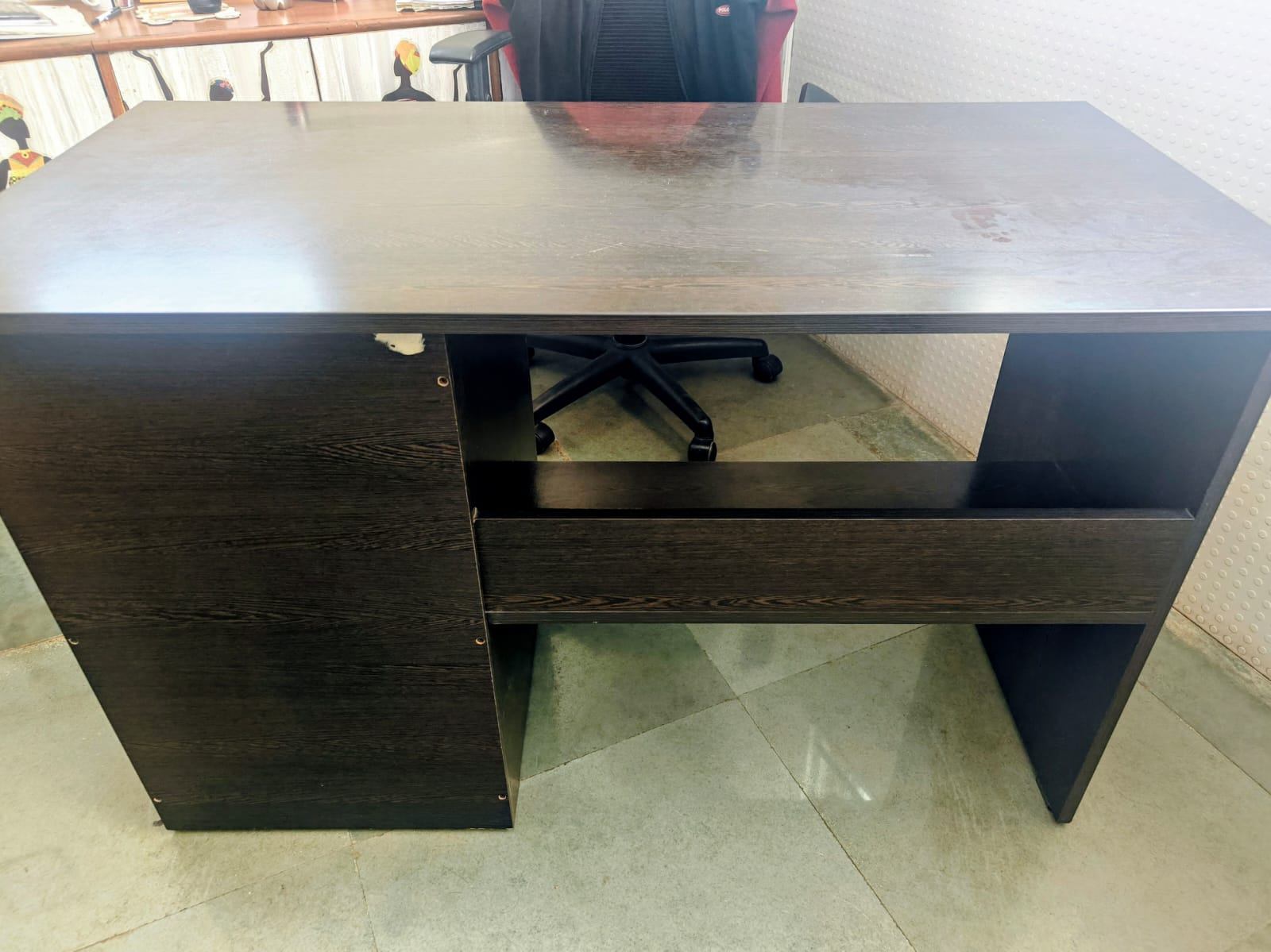 Wooden table - Image 3