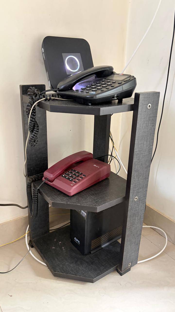 Telephone Stand - Image 1