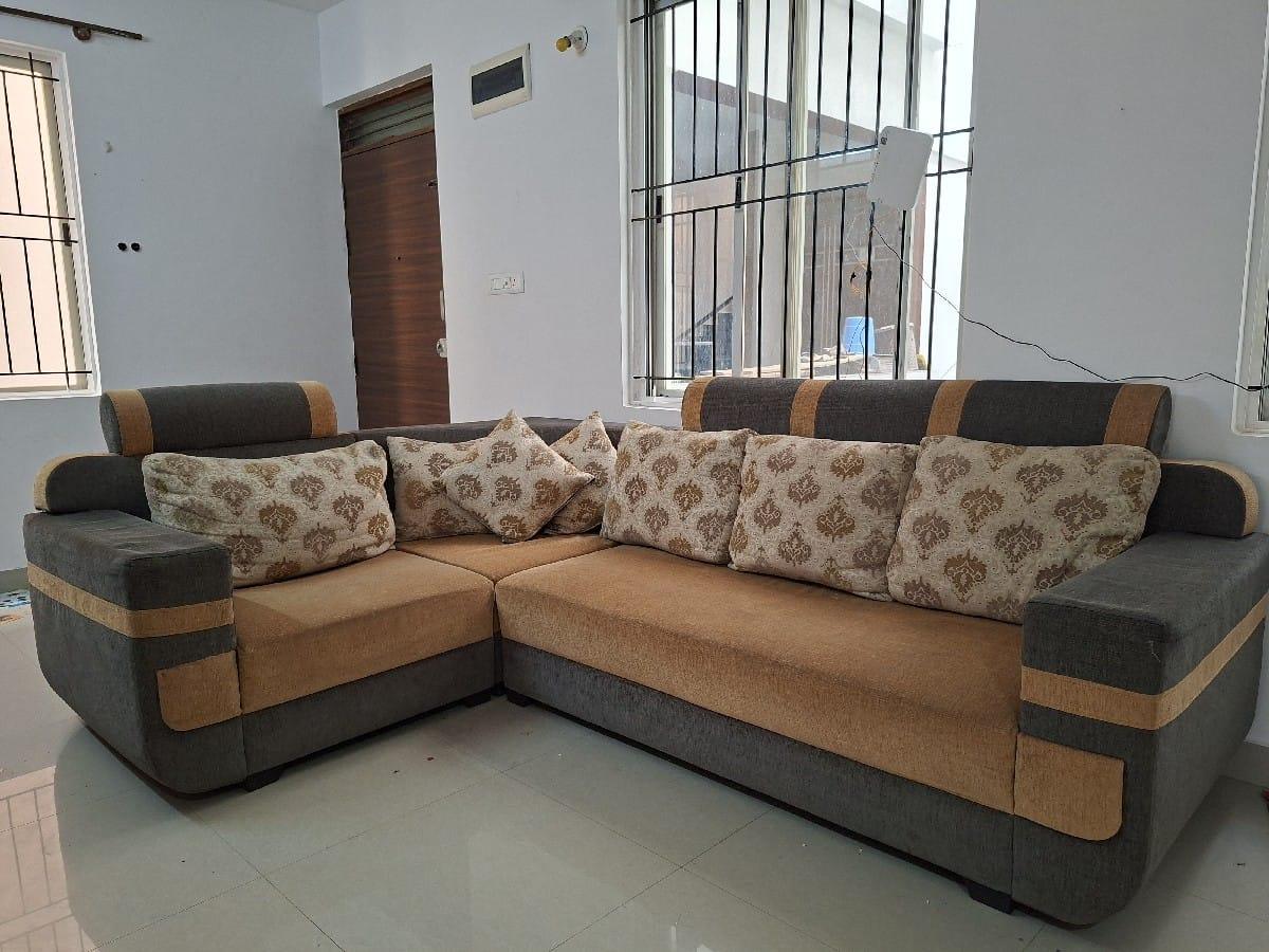 5 seater L shape sofa with cushion for sale - Image 3