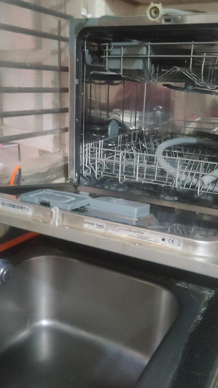 Voltas Beko 8 Place Settings Table Top Dishwasher - Image 1