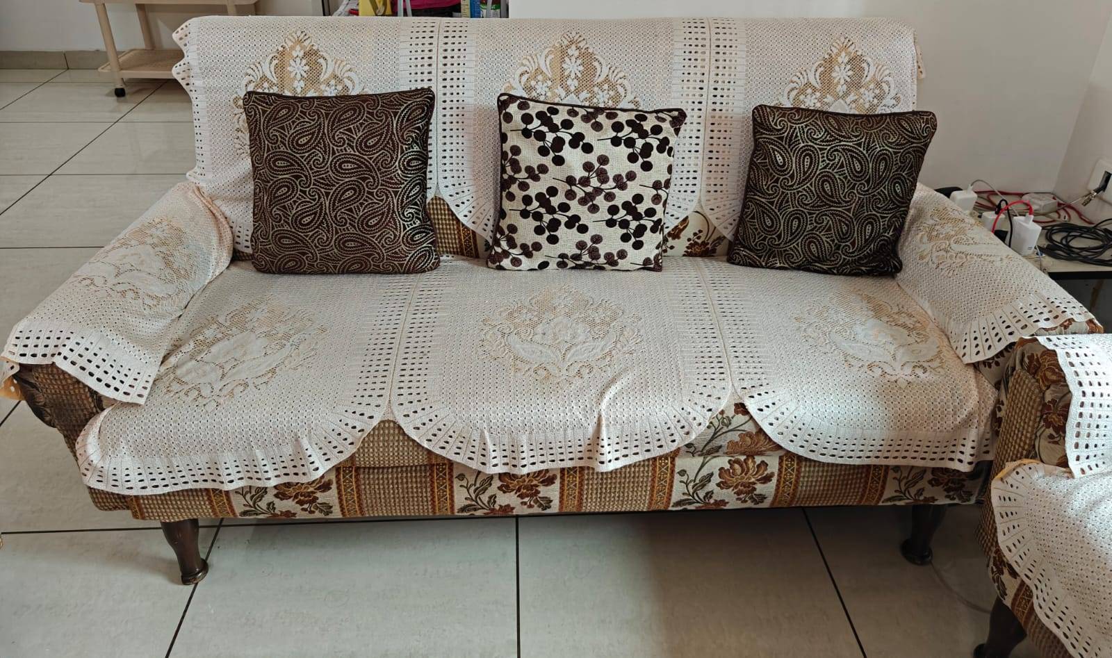 Wooden 5-Seater Sofa Set - Image 3