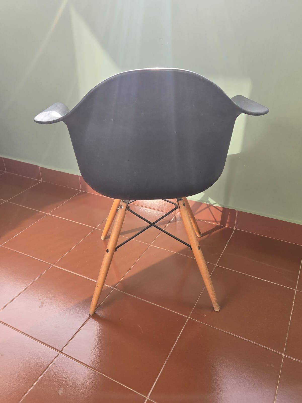 Modern Designer Accent Chairs [Black] - Image 4