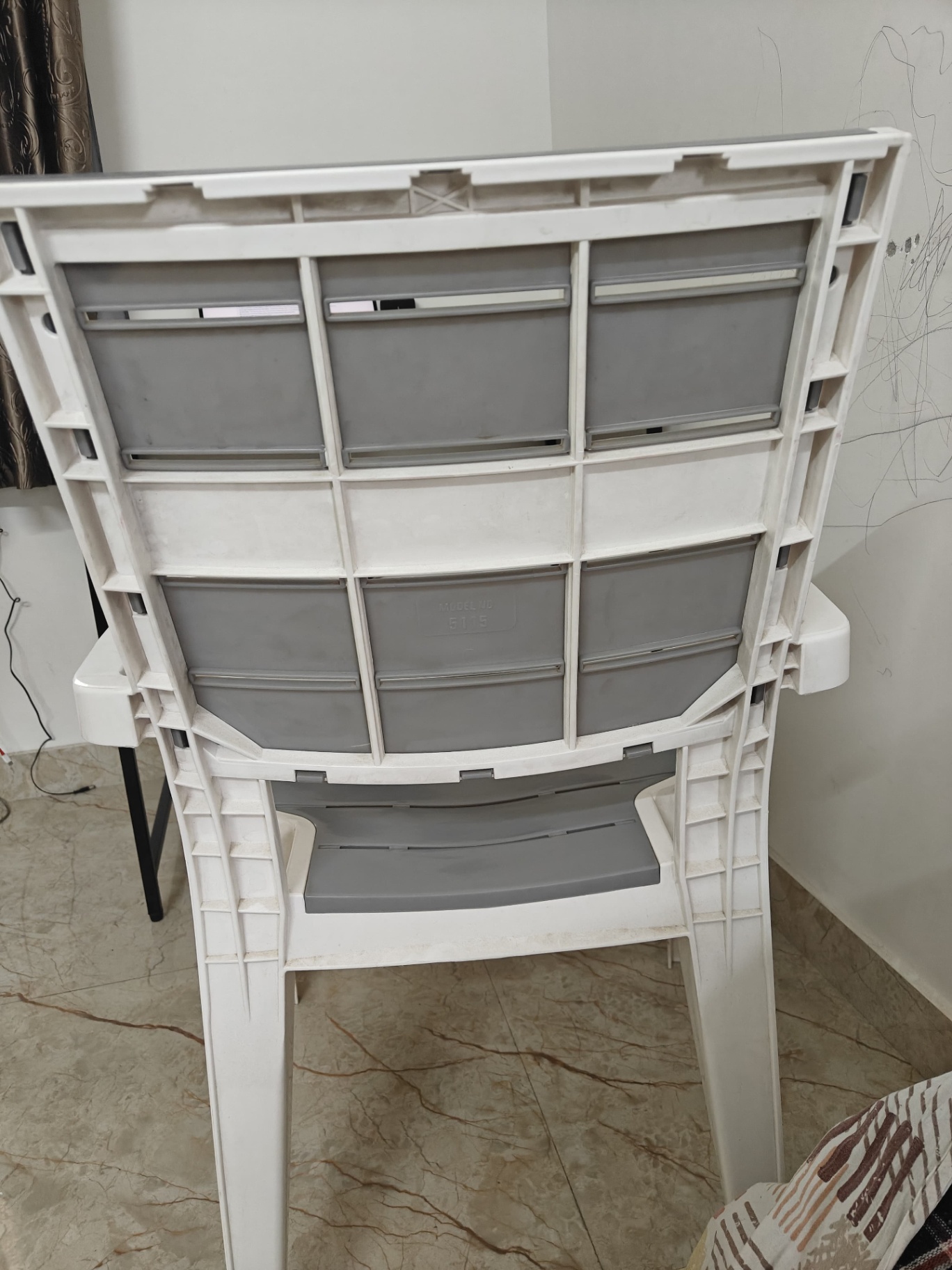 Premium Italica Ergonomic Armchair (Dual-Tone White & Grey) - Image 3