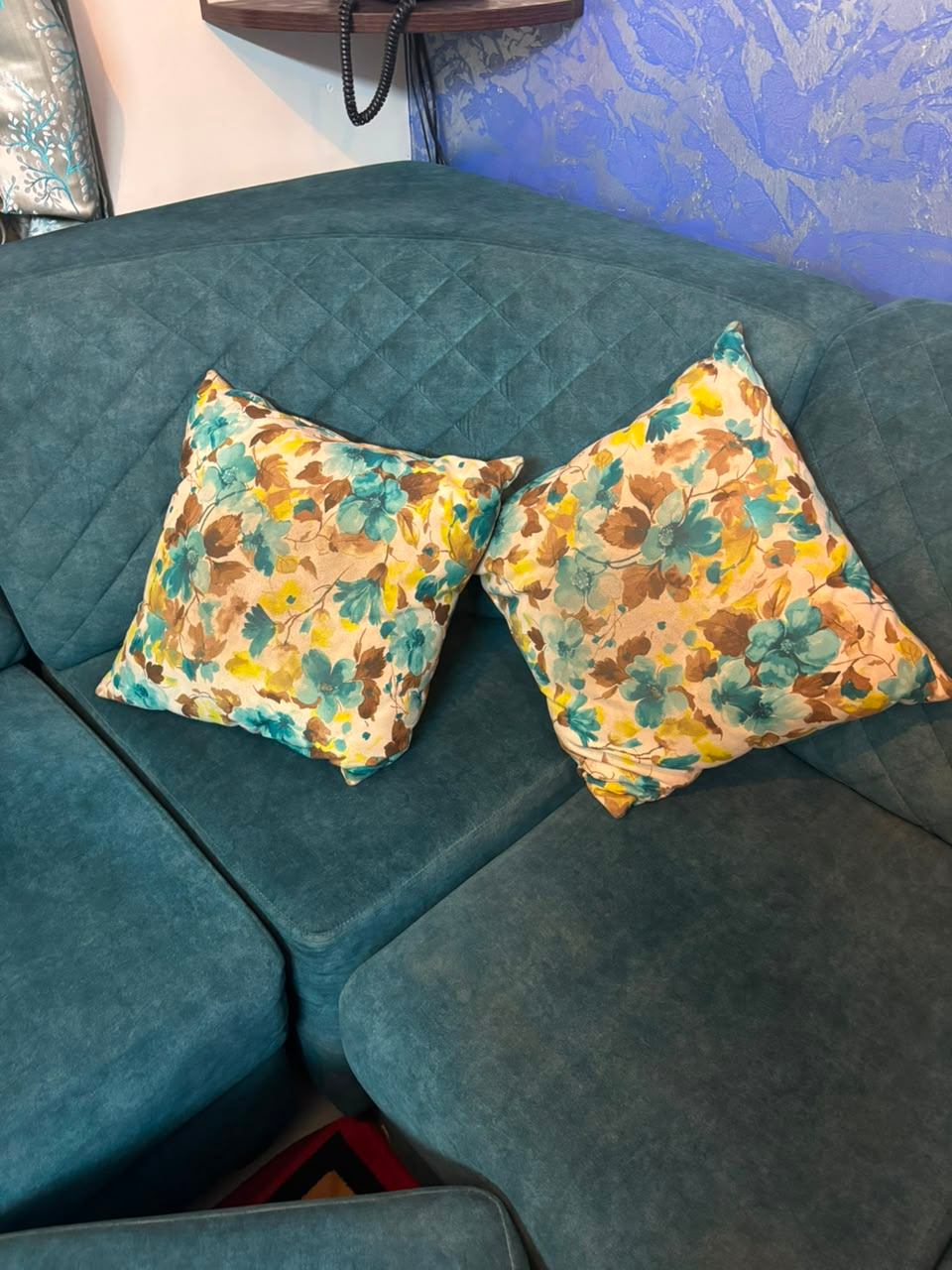 3+2+1 (corner) premium sofa with one puffy and 3 pillow - Image 8