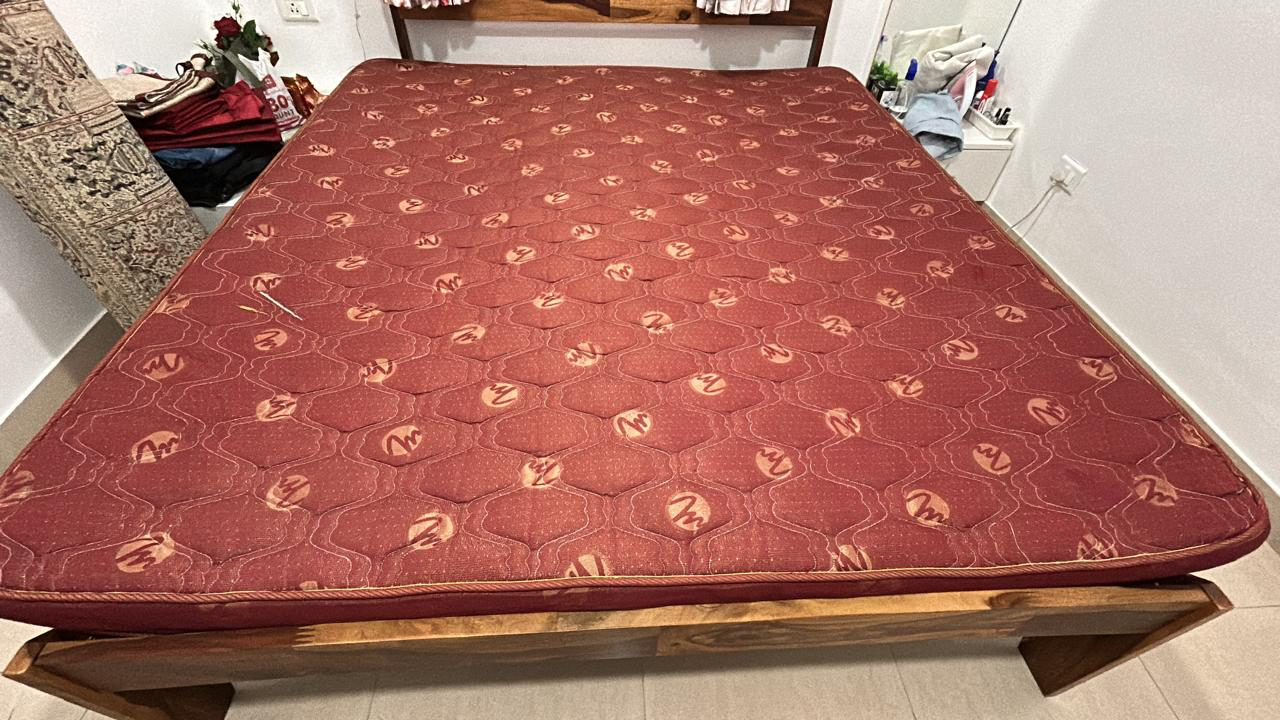 Sheesham make Queen Bed Without Storage - Image 6