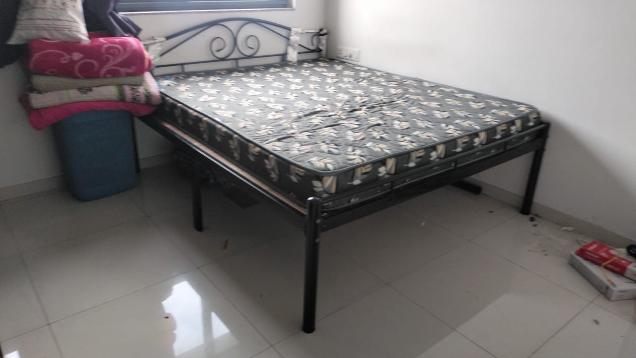 Bed with Mattress  - Image 1