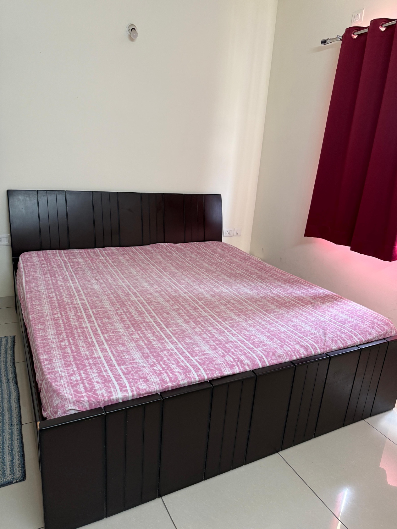King Size Bed with Storage - Image 3