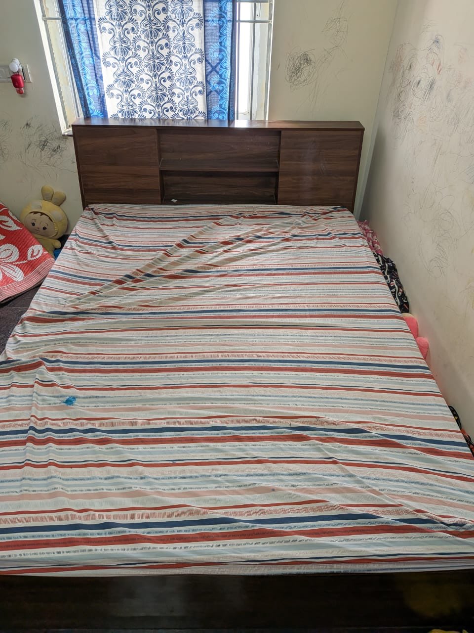 Wakefit Orion Engineered wood bed with storage  - Image 2