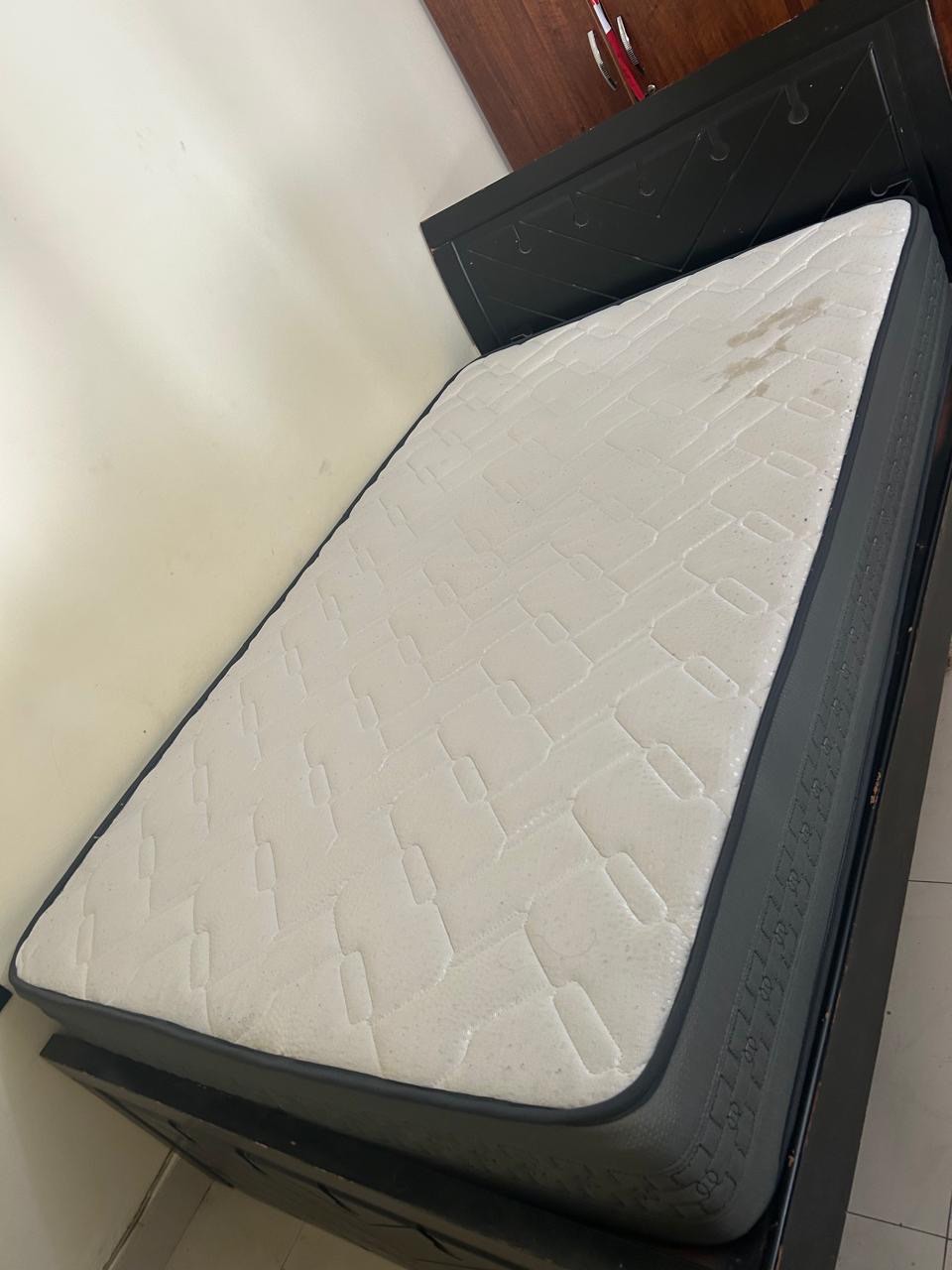 Single Bed with 12" Wakefit Mattress for Sale - Image 1