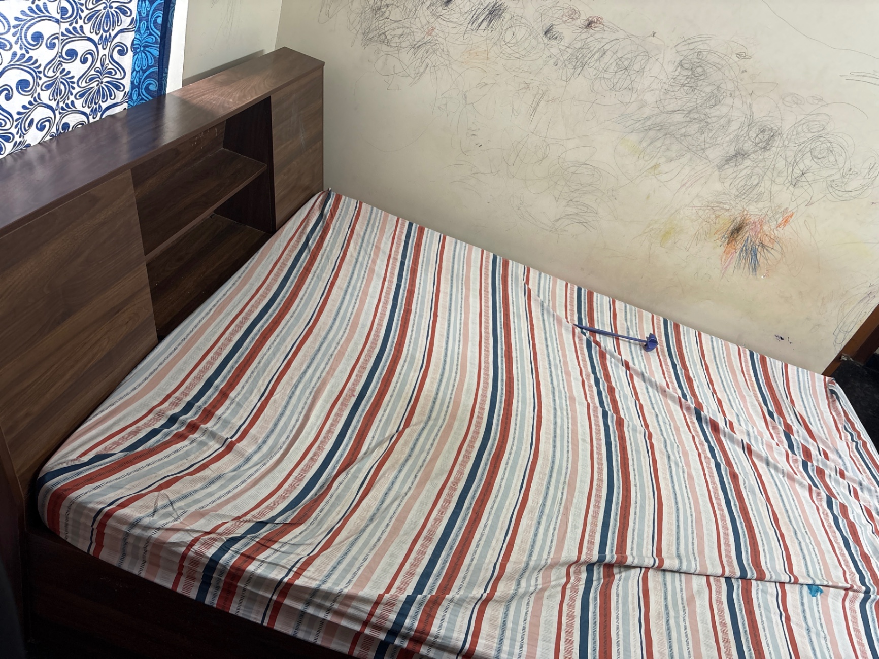 Wakefit Orion Engineered wood bed with storage  - Image 3