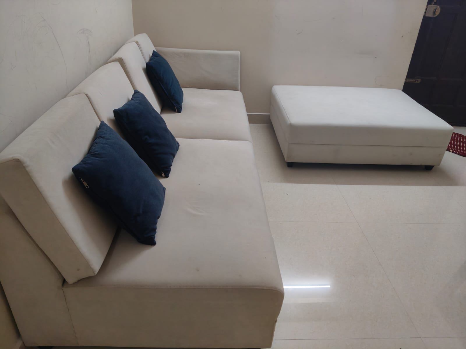 6 seater, 3 piece sofa set for sale - Image 3