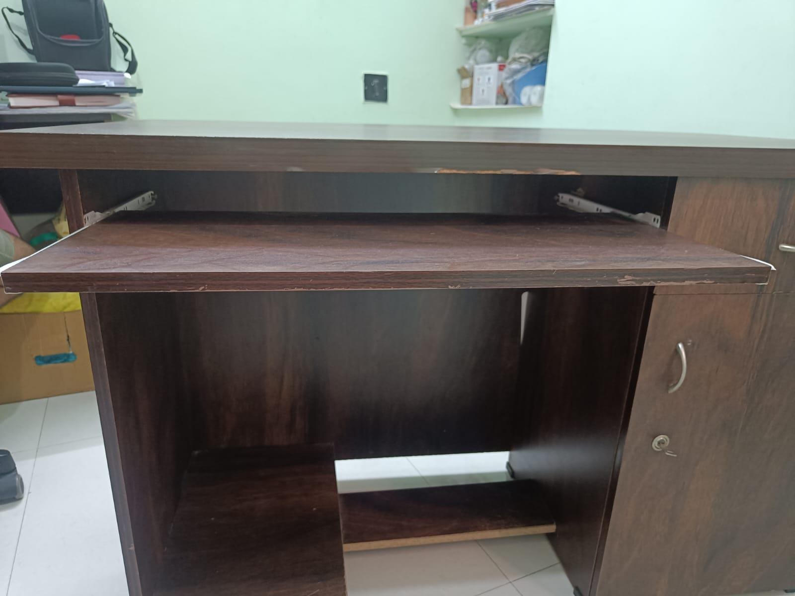 Wooden street Ignite Premium Study Table - Image 3