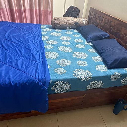 King size Sheesham bed with hydraulics storage  - Thumbnail