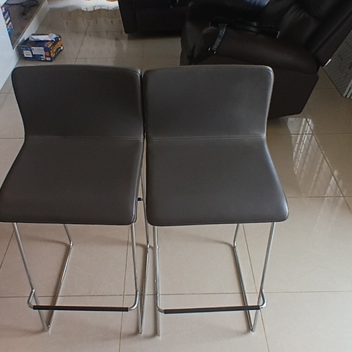 2 High Chair for 2000rs - Thumbnail