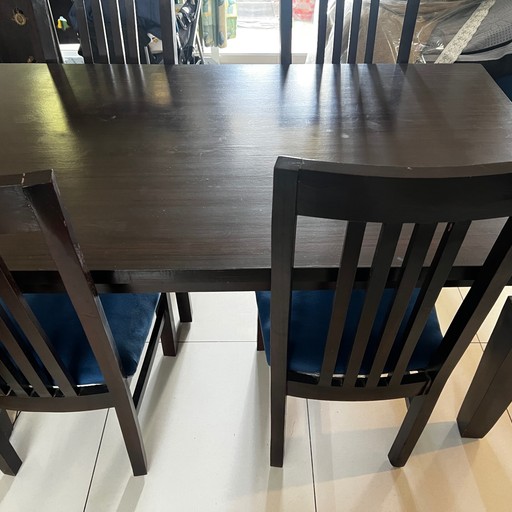 Dining table with chair for sale - Thumbnail