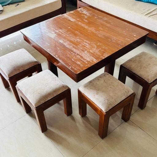 Coffee table with 4 seating stools - Thumbnail