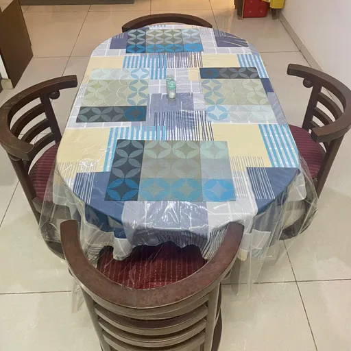 Premium 4-seater wooden dining table - Thumbnail