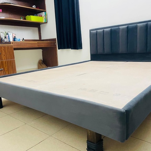 Queen Size Bed (Moving-out Sale) - Thumbnail